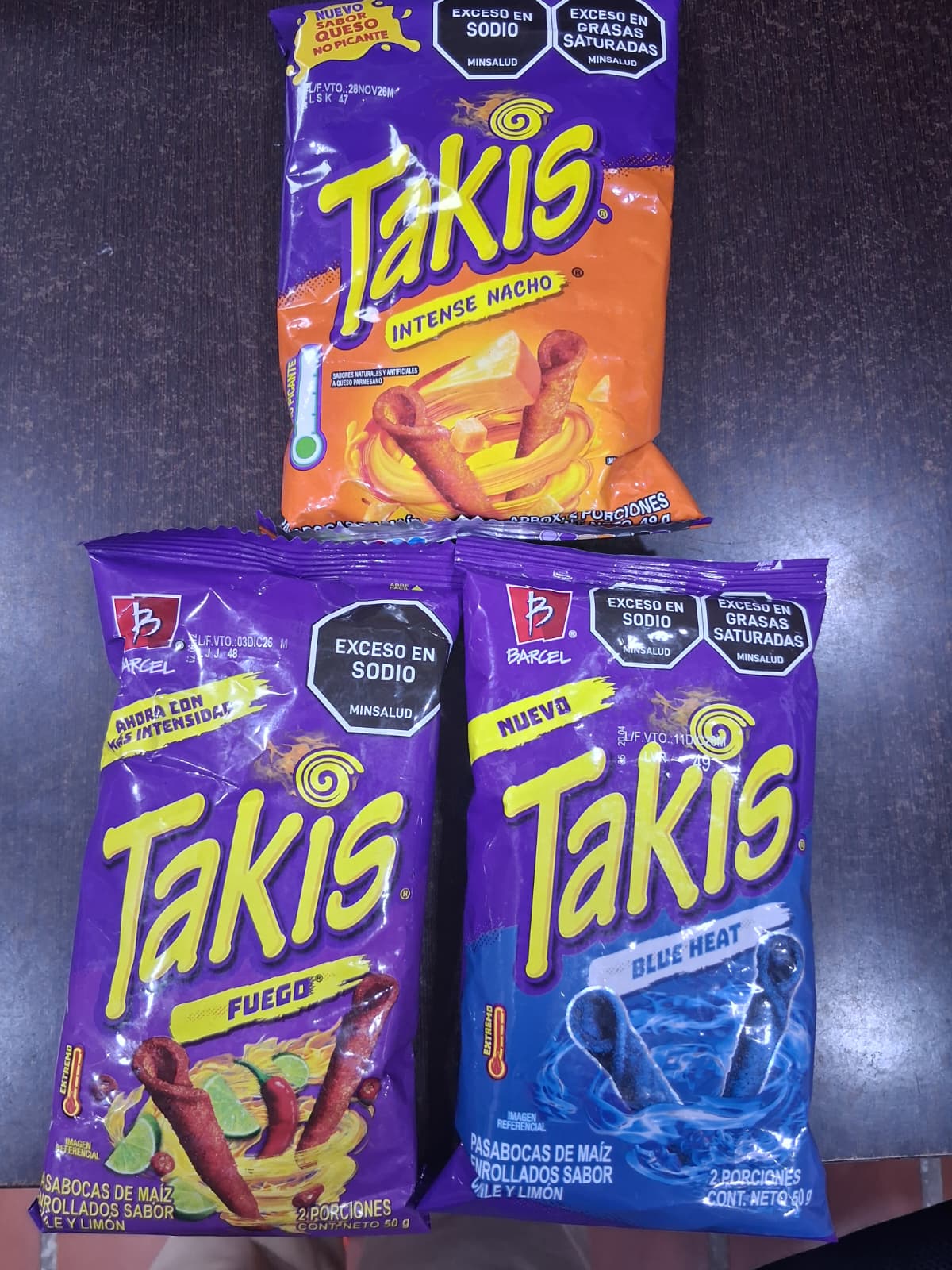 TAKIS GRANDES
